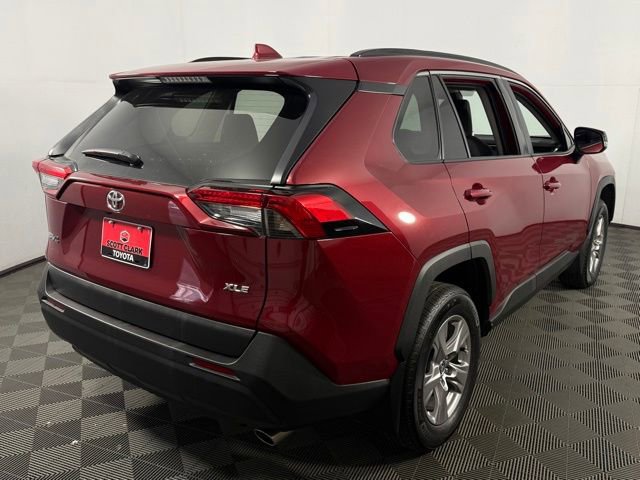 Used 2025 Toyota RAV4 XLE w/ Convenience Package image 8