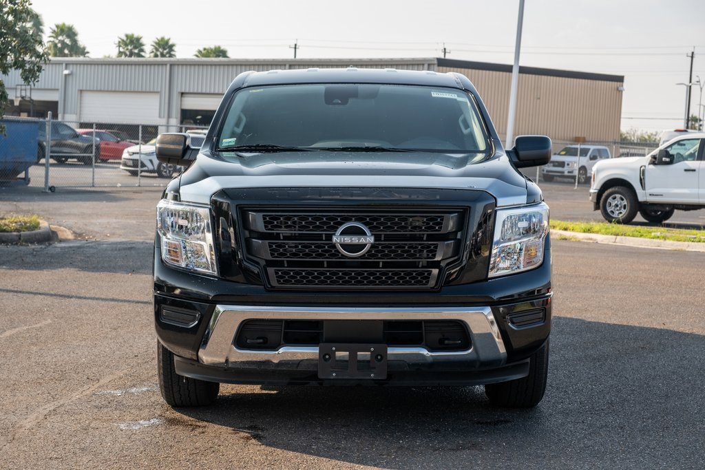 Used 2023 Nissan Titan SV w/ Accessory Utility Package image 2