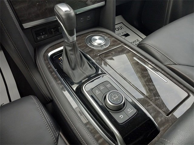 Used 2024 Nissan Armada Platinum w/ Captain's Chairs Package image 25