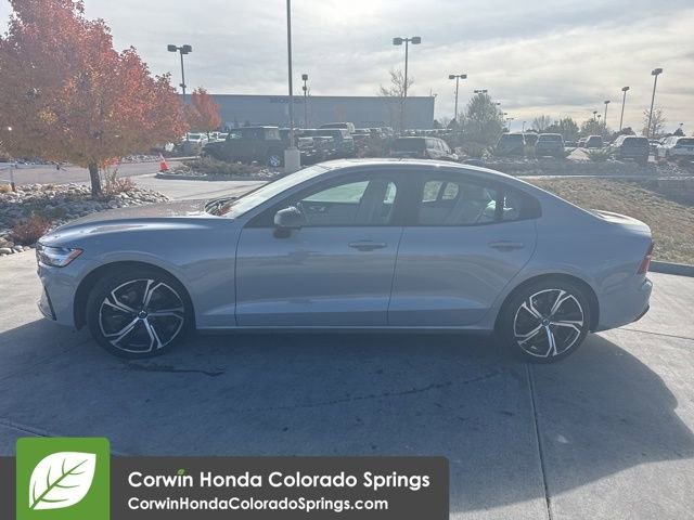 Used 2024 Volvo S60 B5 Plus image 4