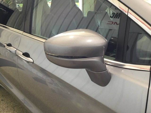 Used 2021 Chrysler Pacifica Touring-L FWD image 21