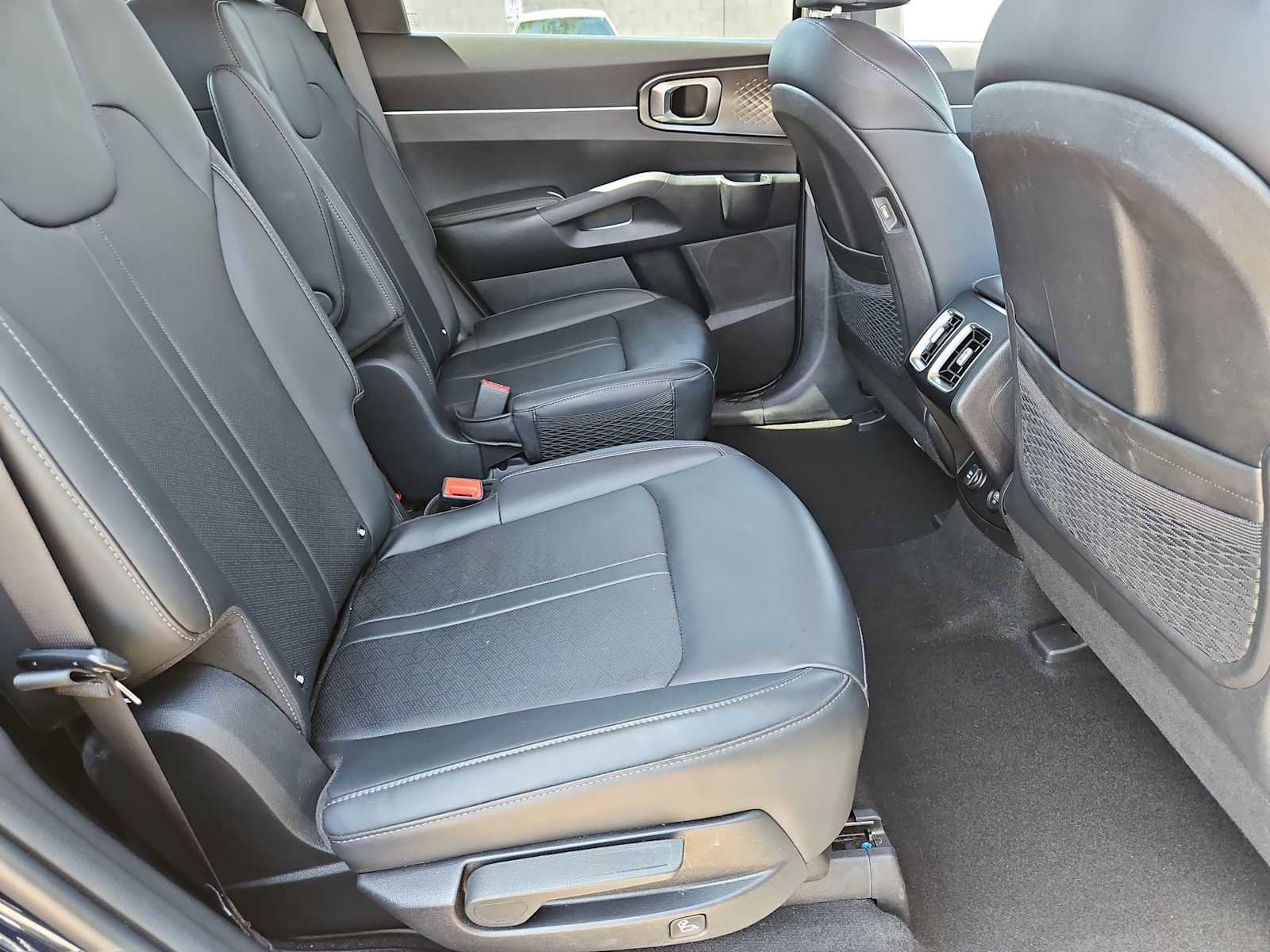 Used 2023 Kia Sorento EX FWD image 20
