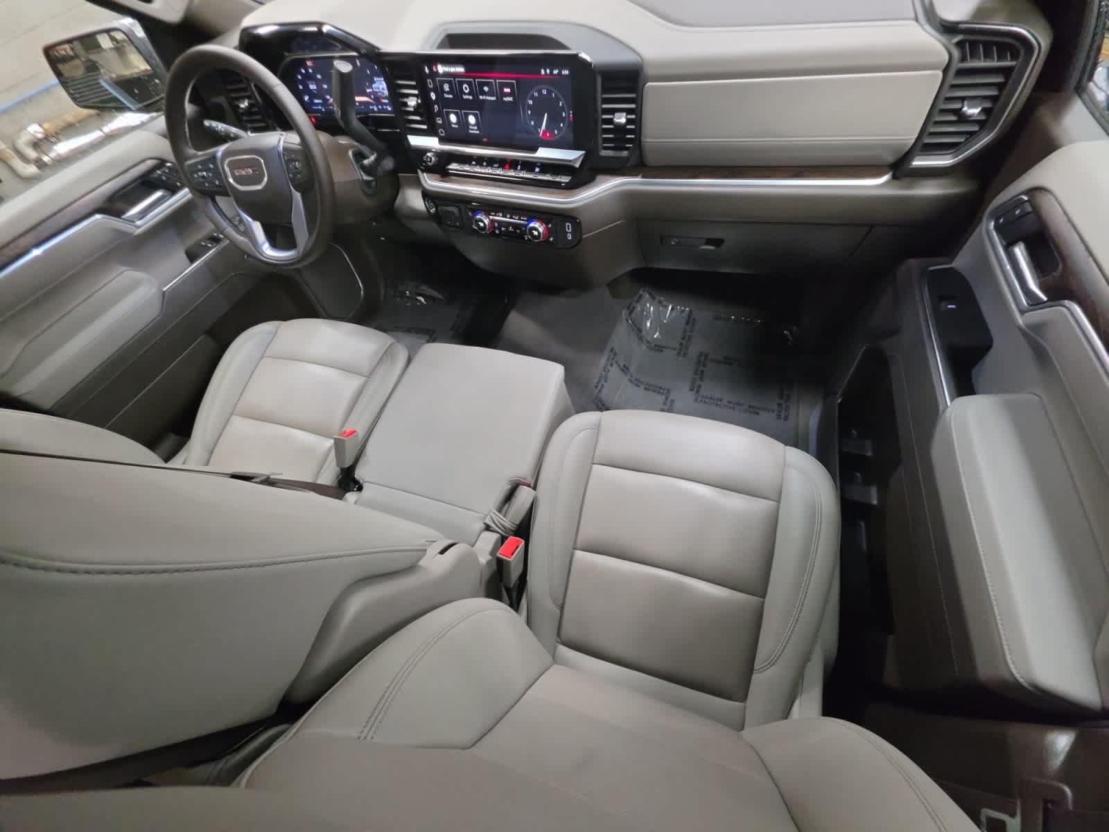 Used 2026 GMC Sierra 1500 SLT AWD/4WD image 24