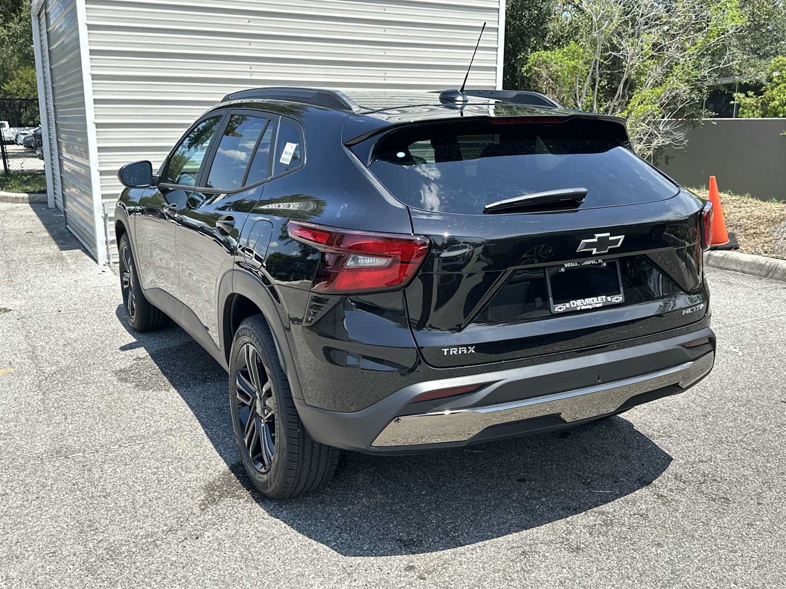 New 2026 Chevrolet Trax ACTIV w/ Sunroof Package FWD image 4