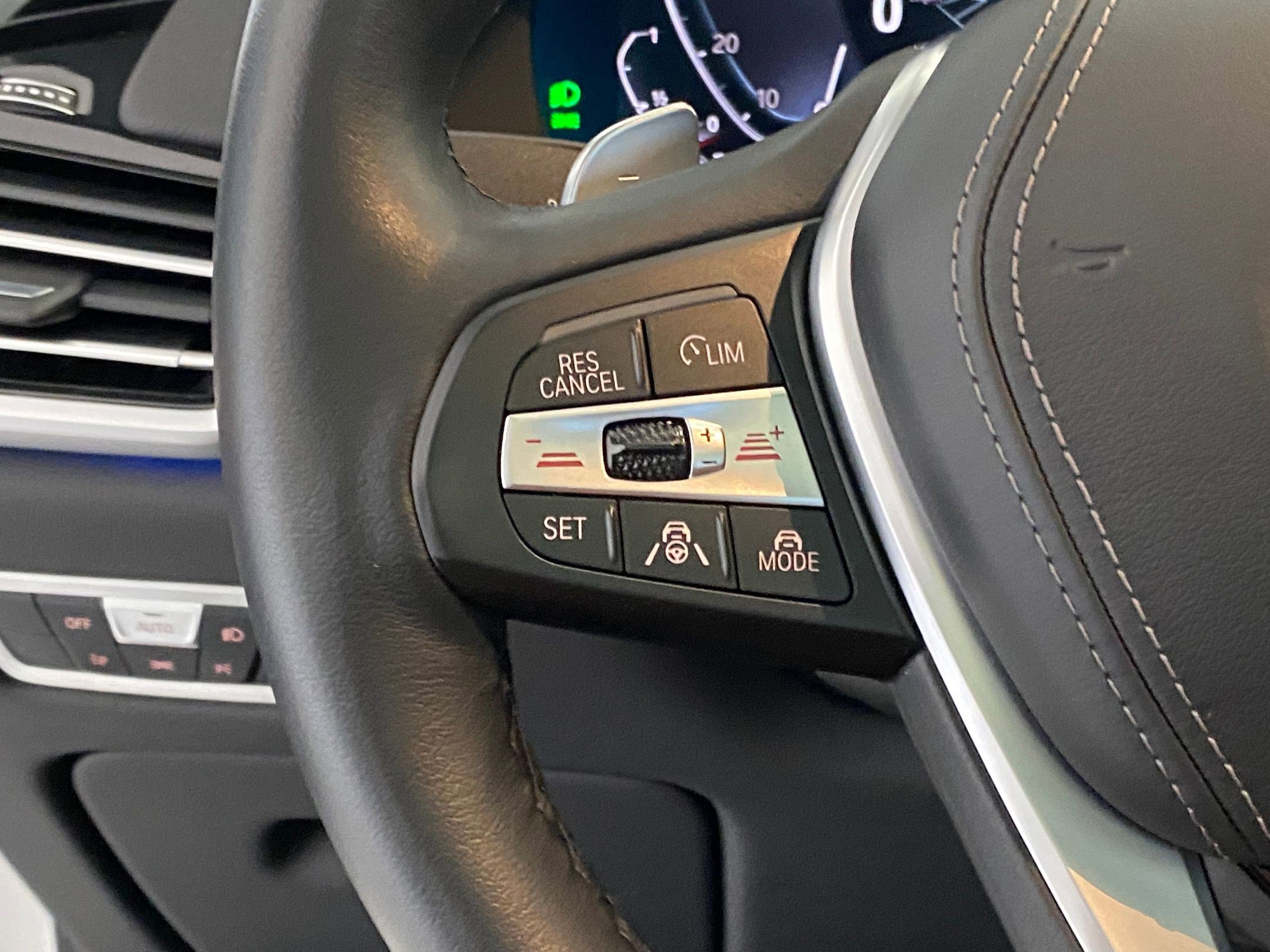 Certified 2022 BMW X5 xDrive45e image 17