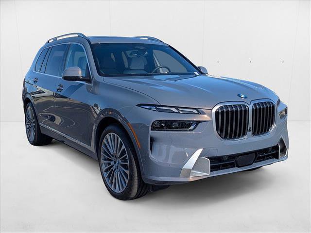 Used 2025 BMW X7 xDrive40i image 6