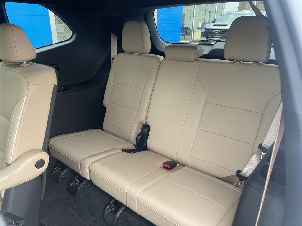 Used 2025 Buick Enclave Preferred image 30