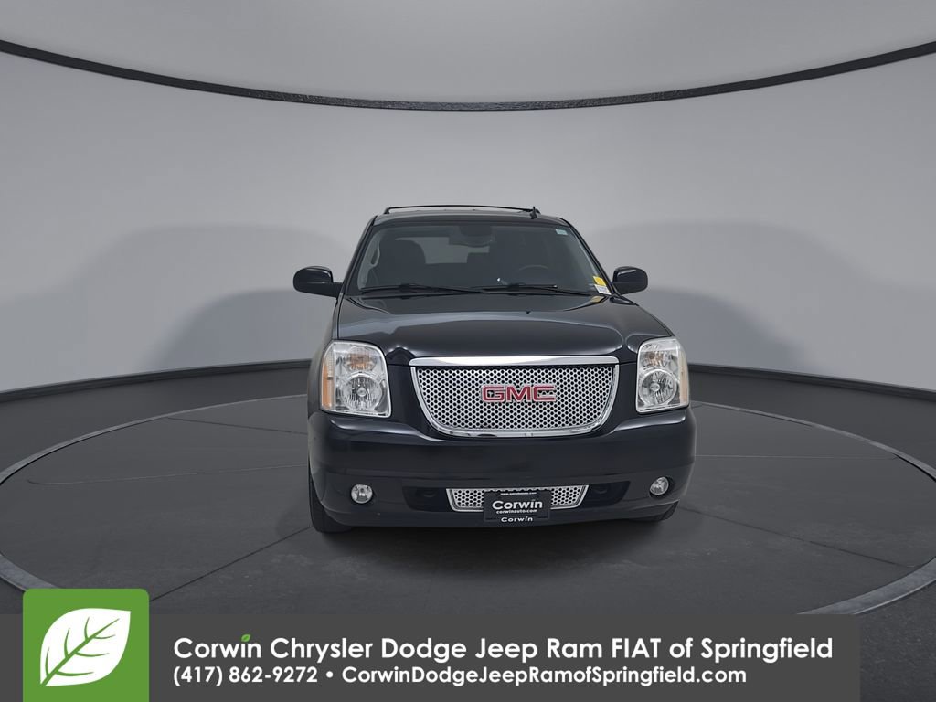 Used 2014 GMC Yukon Denali AWD/4WD image 5