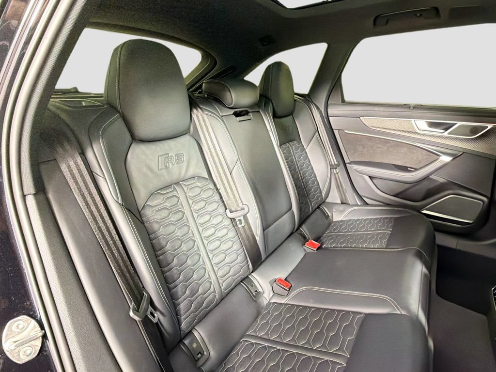 Used 2021 Audi RS 6 w/ Carbon Optic Package AWD/4WD image 29