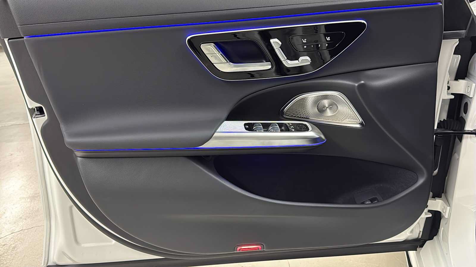 New 2027 Mercedes-Benz E 450 4MATIC Sedan image 14