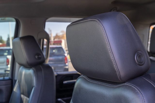 Used 2020 Chevrolet Silverado 3500 LTZ w/ LTZ Premium Package image 10