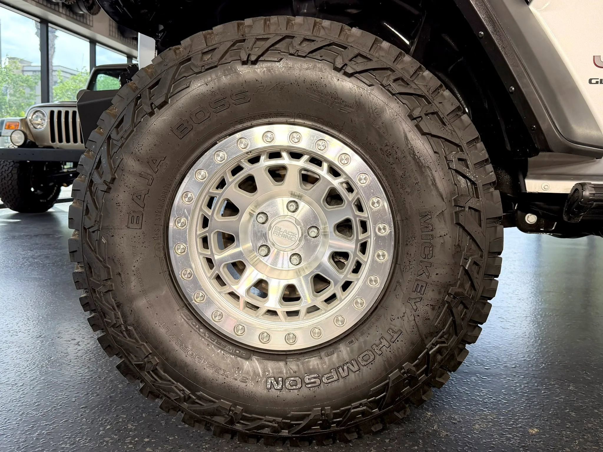 Used 2023 Jeep Gladiator Rubicon w/ Cold Weather Group AWD/4WD image 26