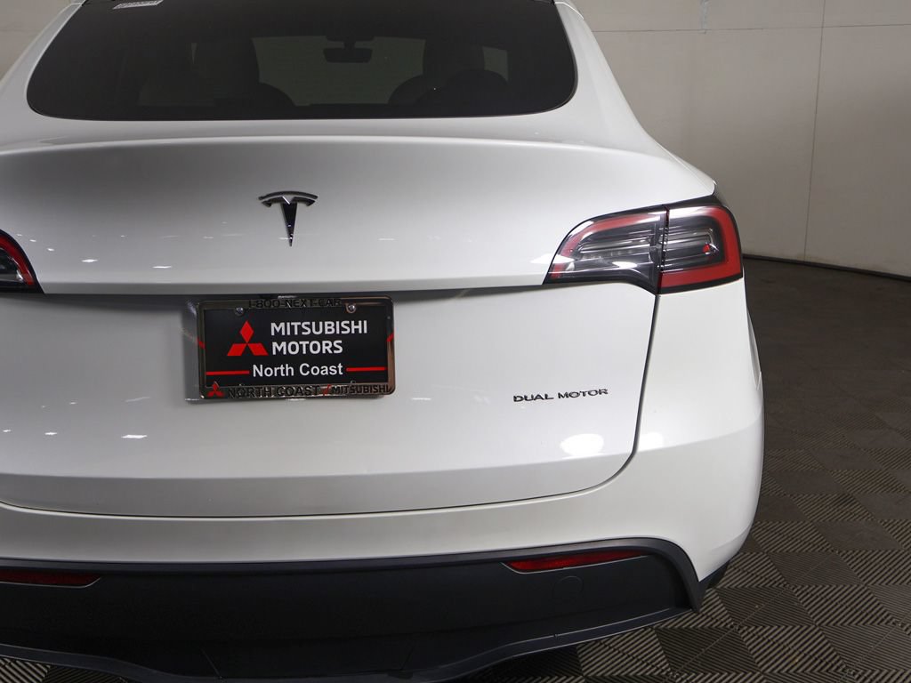 Used 2023 Tesla Model Y Long Range AWD/4WD image 15