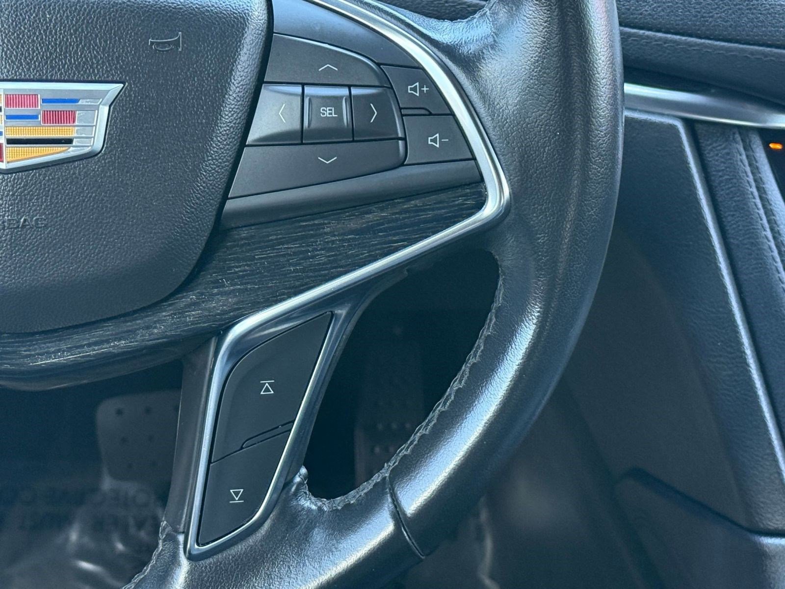 Used 2021 Cadillac XT5 Premium Luxury image 24