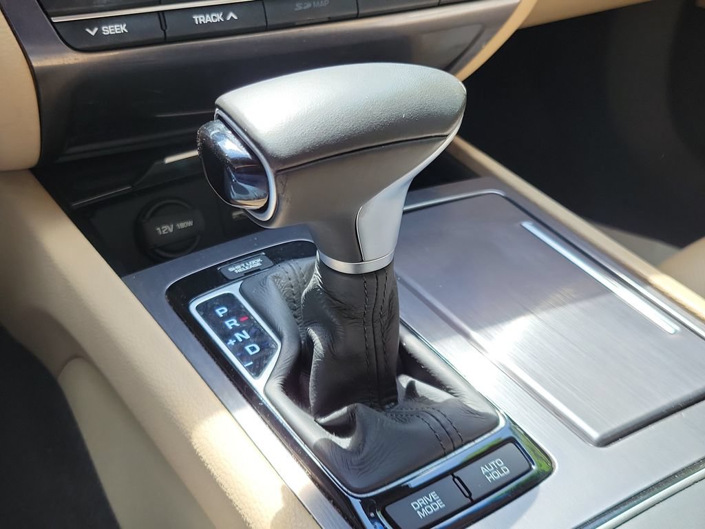 Used 2018 Genesis G80 3.8 RWD image 28