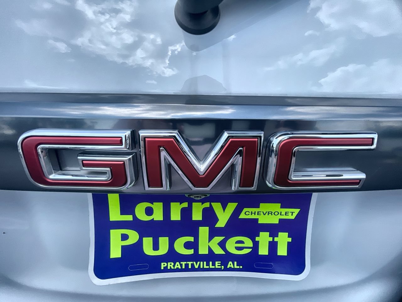 Used 2023 GMC Acadia AT4 w/ Technology Package AWD/4WD image 32