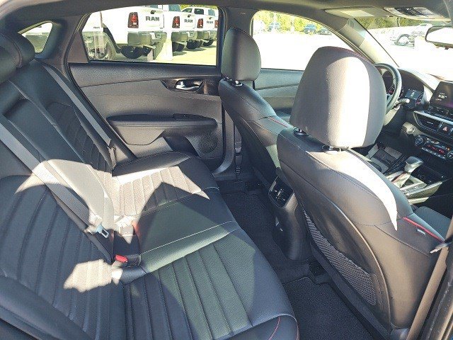 Used 2024 Kia Forte GT w/ Option Group 015 image 16