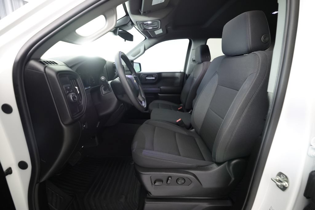 Used 2025 Chevrolet Silverado 1500 Custom RWD image 14