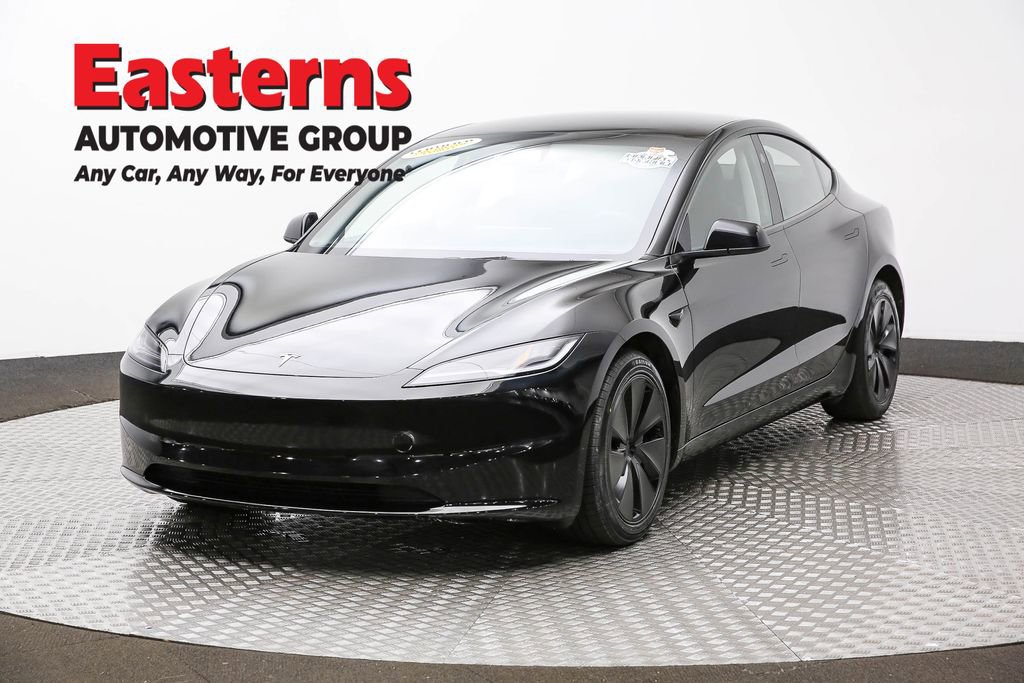 Used 2024 Tesla Model 3 Standard Range RWD image 1