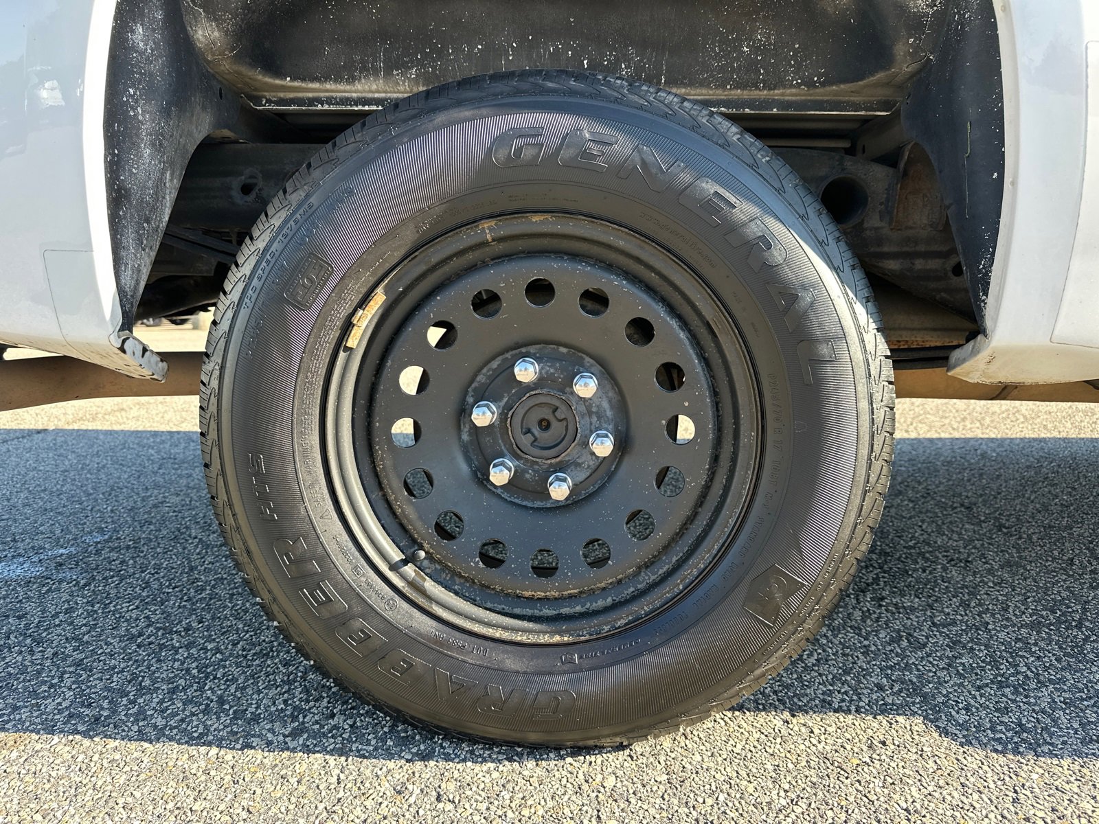 Used 2013 GMC Sierra 1500 SLE w/ Power Tech Package image 17