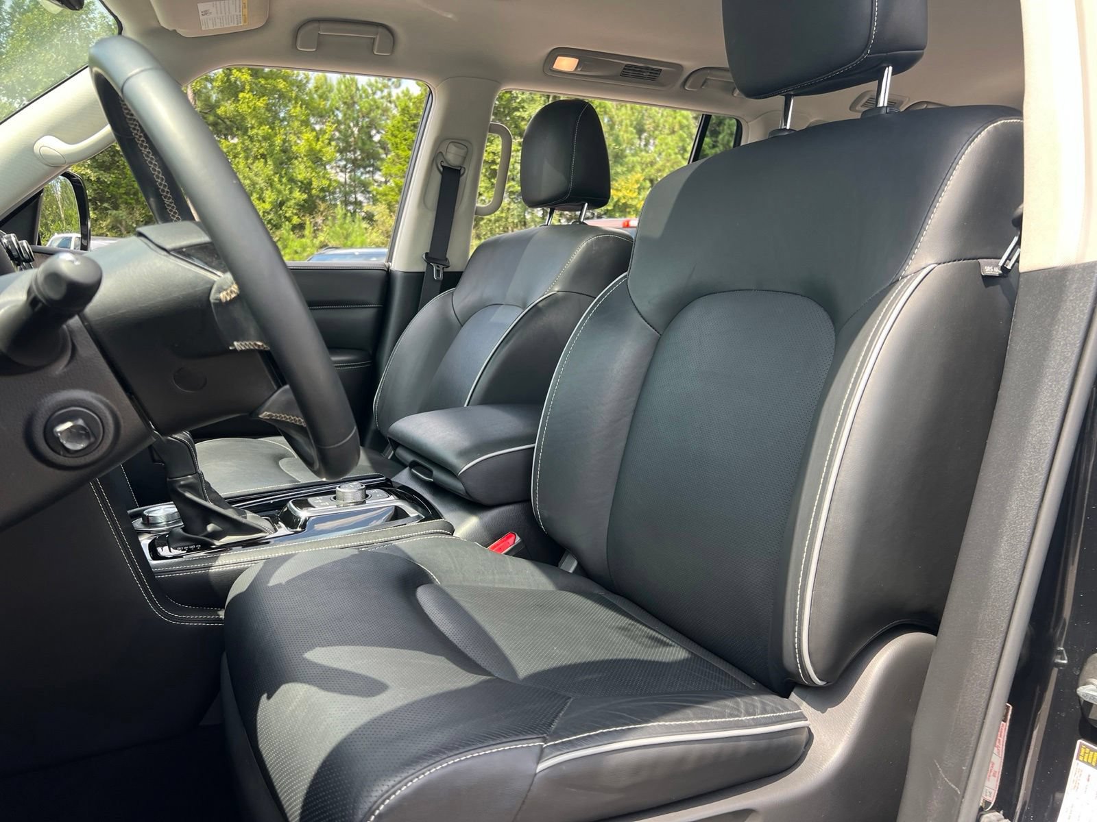 Used 2024 INFINITI QX80 Premium Select w/ Cargo Package AWD/4WD image 28