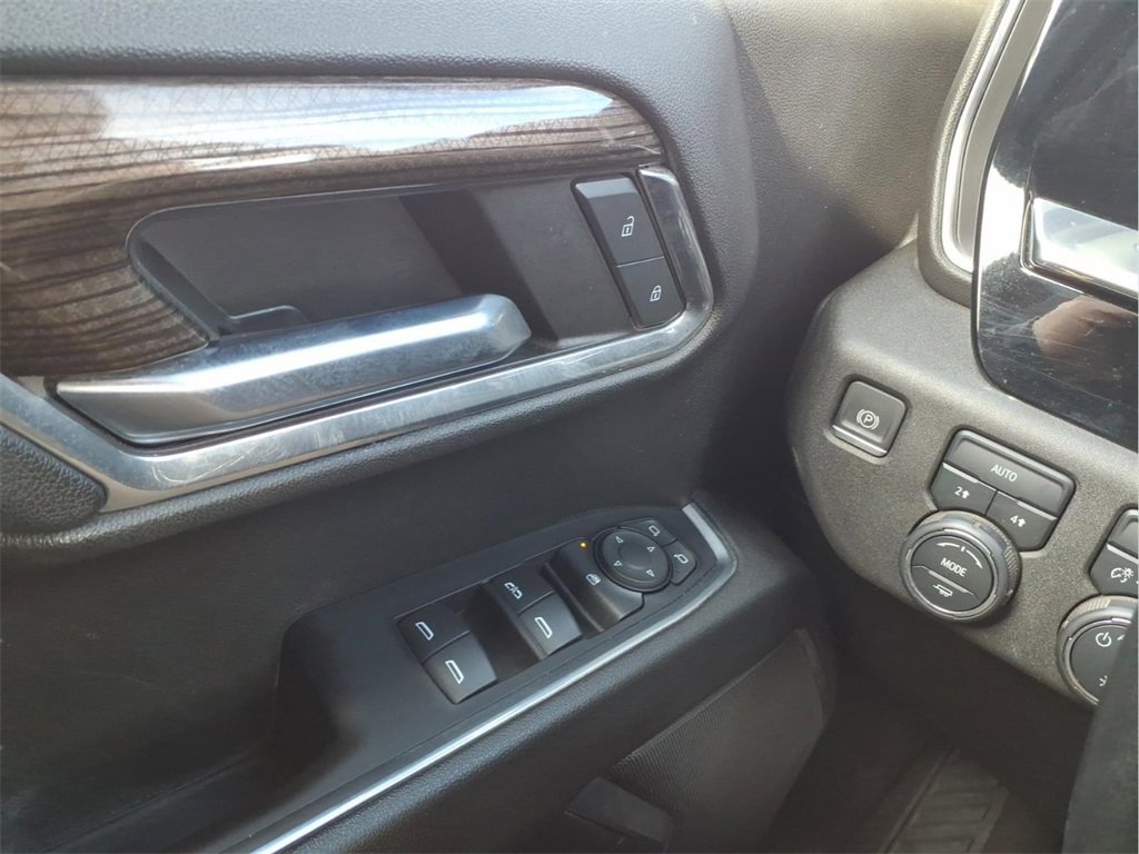 Used 2023 Chevrolet Silverado 1500 LT image 26
