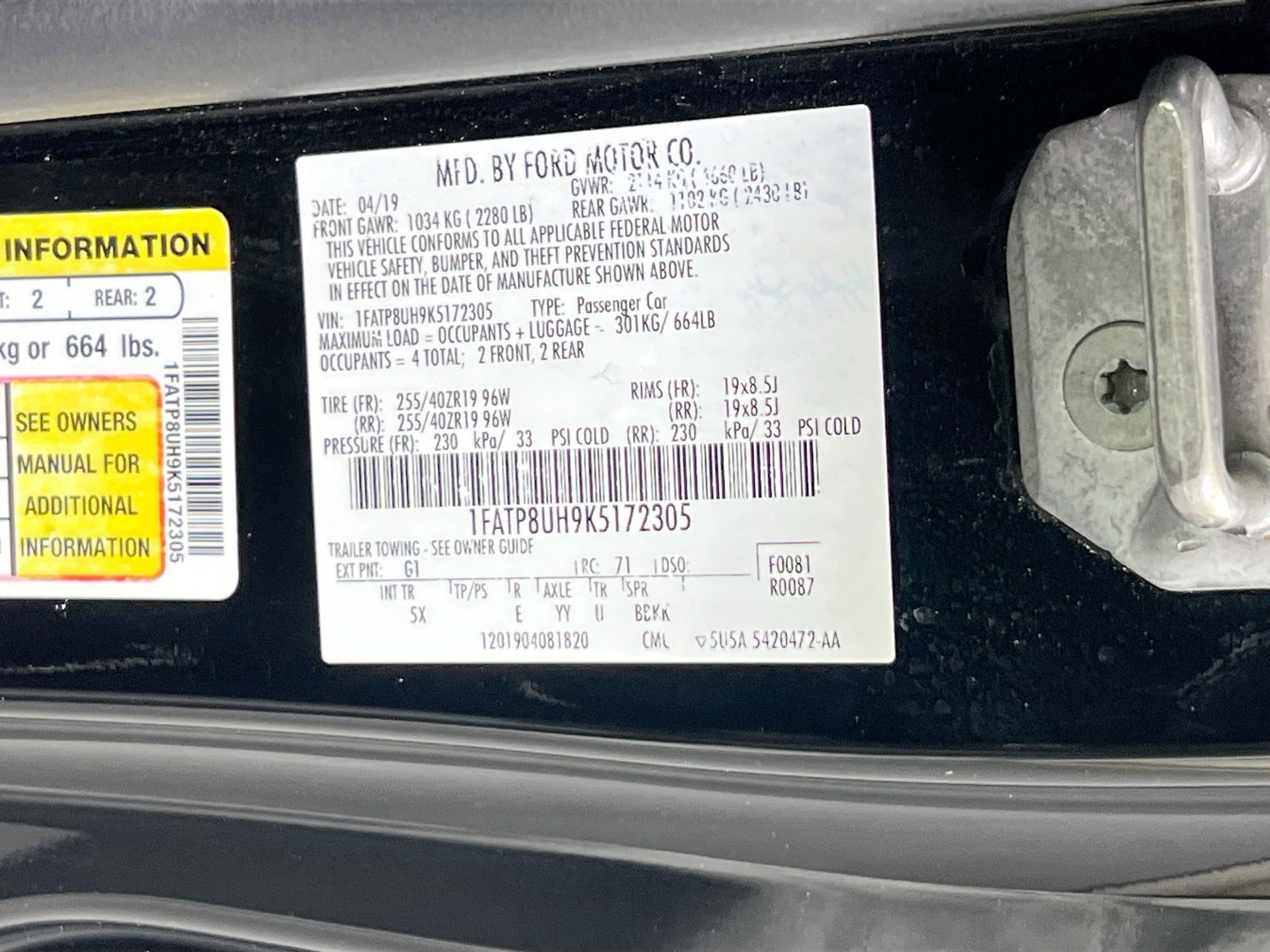 Used 2019 Ford Mustang Premium w/ Equipment Group 201A image 31