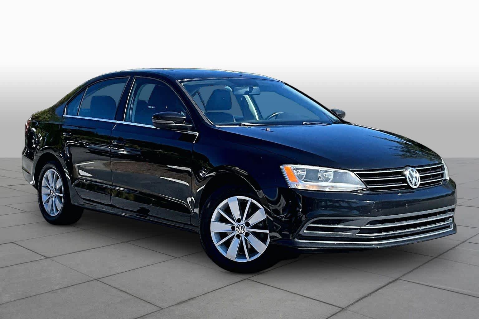 Used 2015 Volkswagen Jetta SE FWD image 3