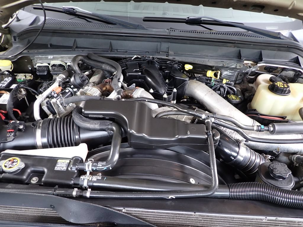 Used 2011 Ford F350 Lariat w/ Lariat Interior Pkg AWD/4WD image 41
