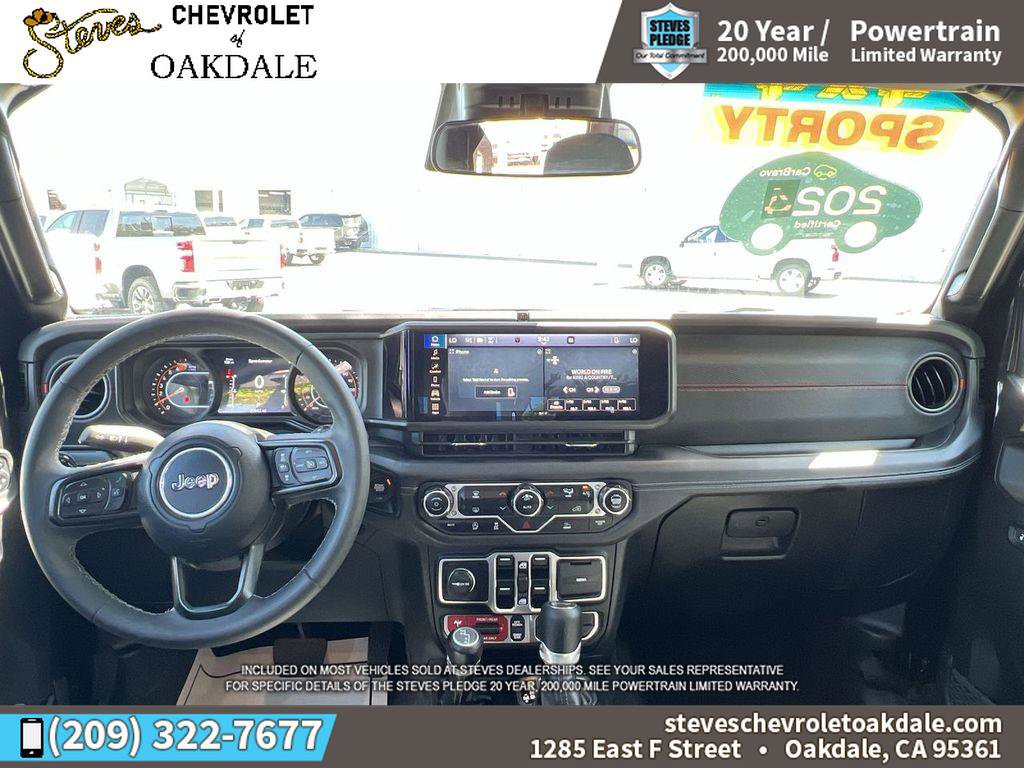 Used 2025 Jeep Wrangler Unlimited Rubicon AWD/4WD image 23