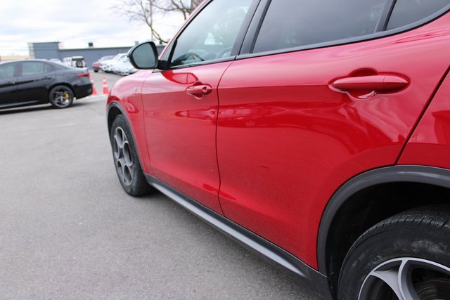 Used 2024 Alfa Romeo Stelvio Ti image 48