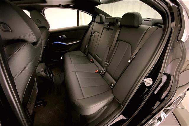 Used 2020 BMW 330i xDrive Sedan w/ Convenience Package image 14