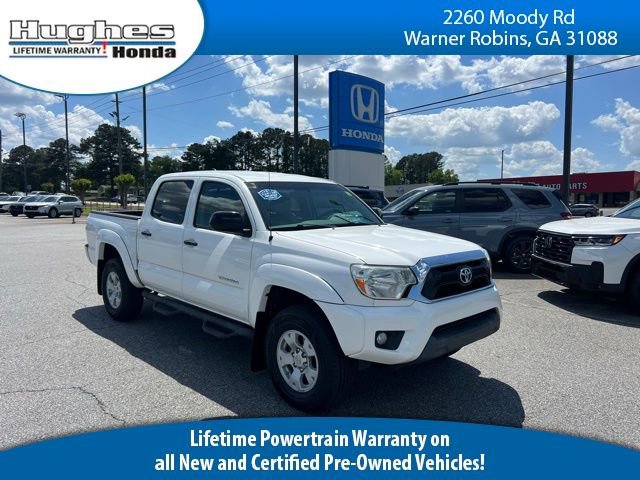 Used 2015 Toyota Tacoma PreRunner w/ SR5 Package RWD image 1