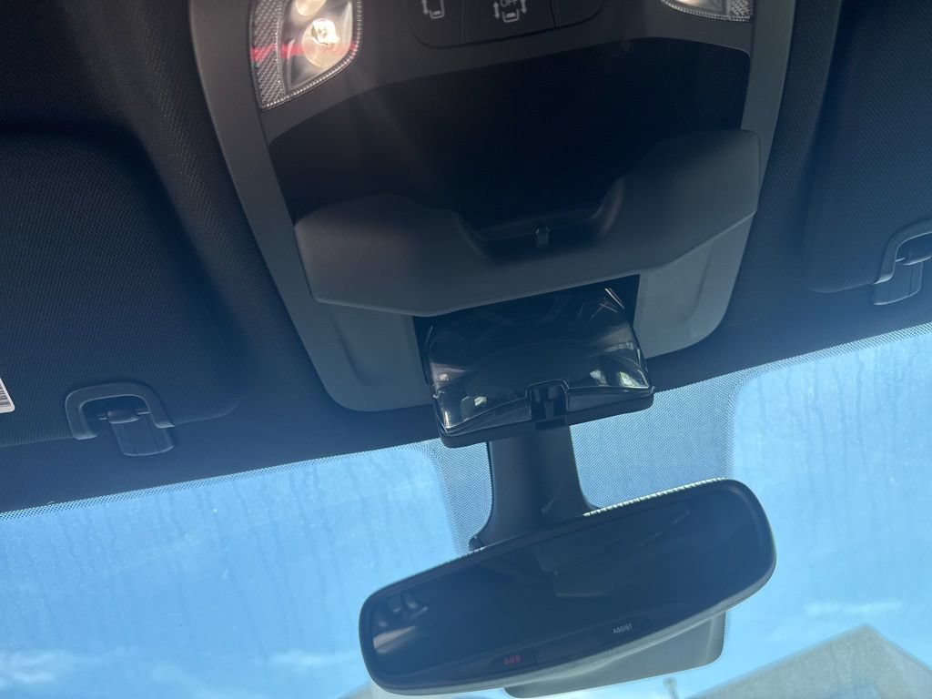 New 2026 Chrysler Pacifica Select AWD/4WD image 14