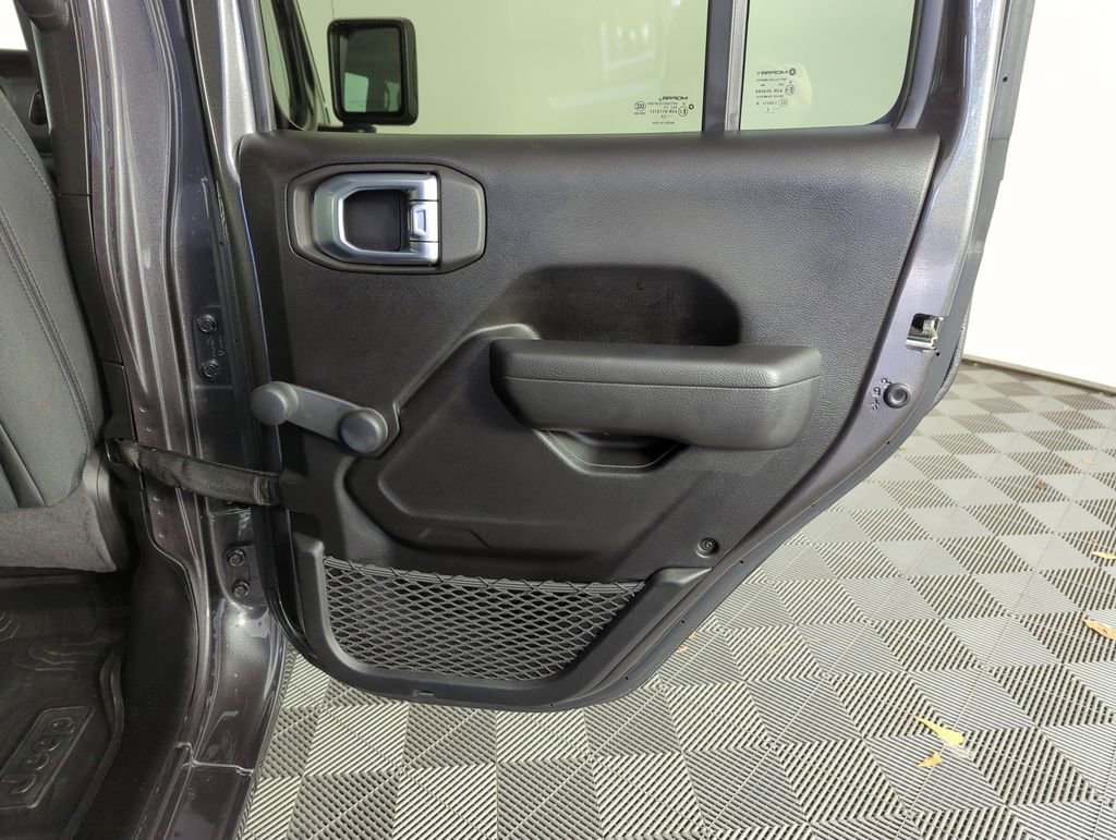 Used 2022 Jeep Wrangler Unlimited Willys image 28
