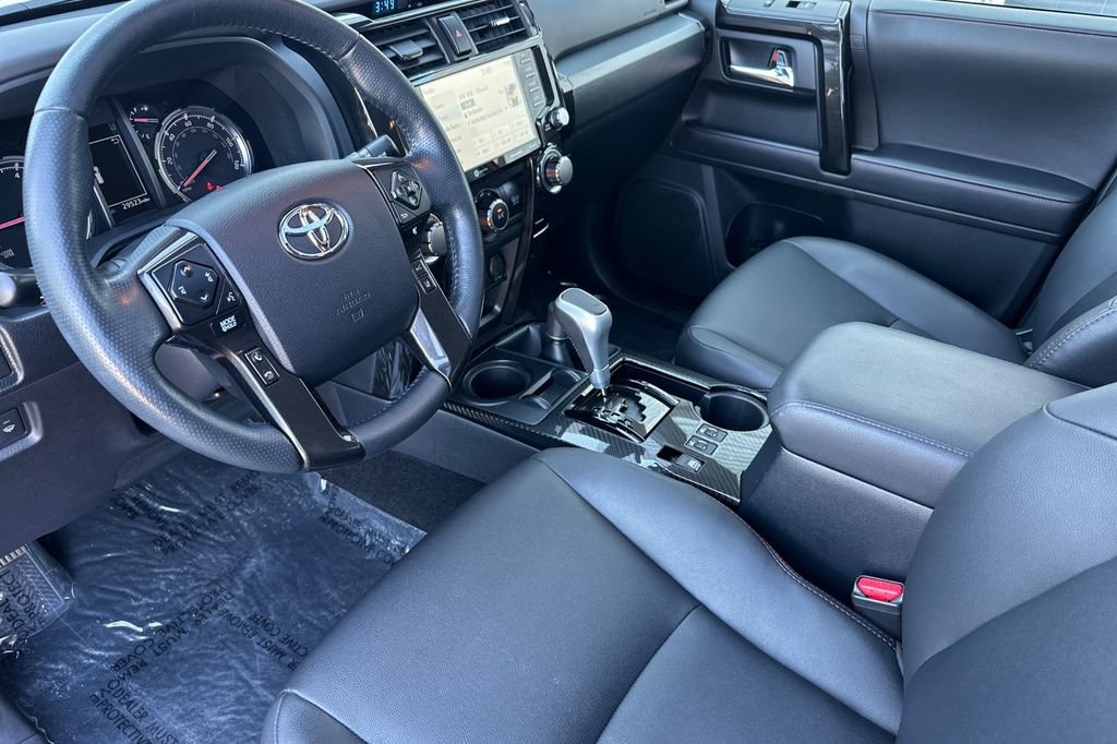 Used 2023 Toyota 4Runner TRD Off-Road Premium w/ Moonroof Package AWD/4WD image 9
