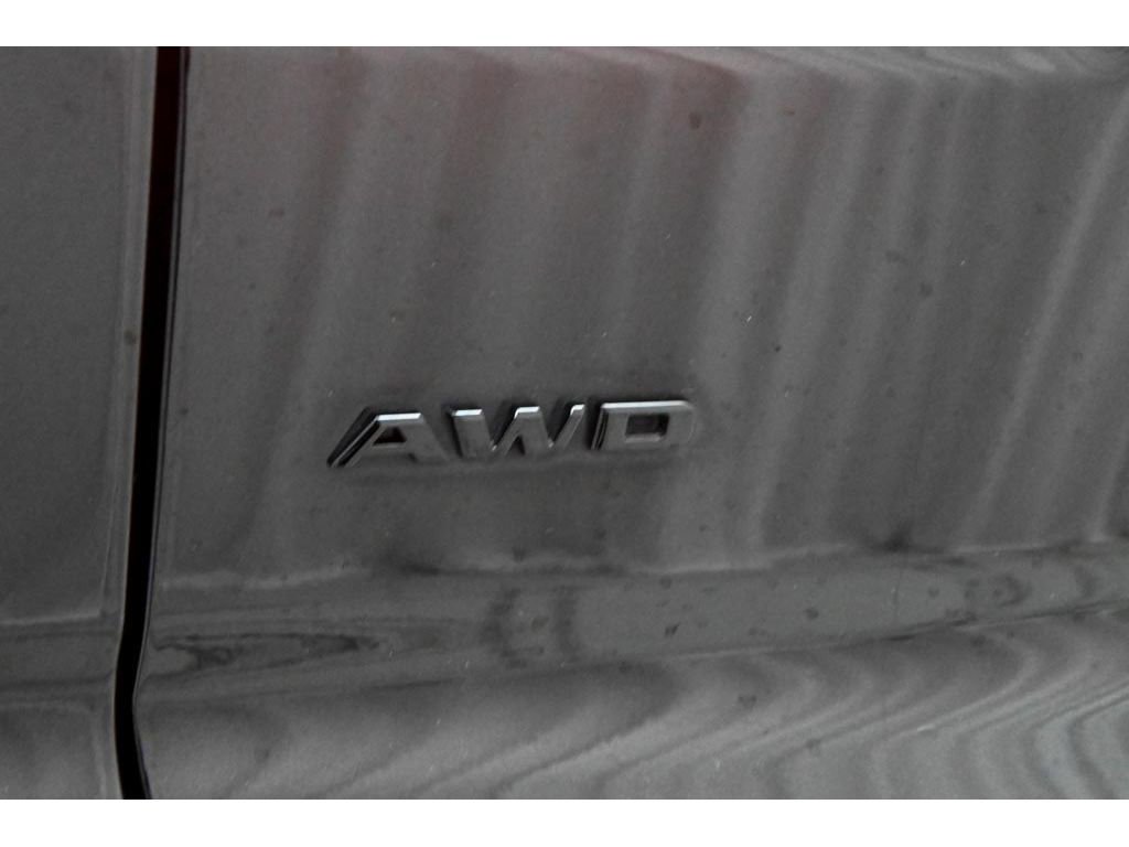 Used 2023 Cadillac XT4 Sport w/ LPO, ONYX Package image 60