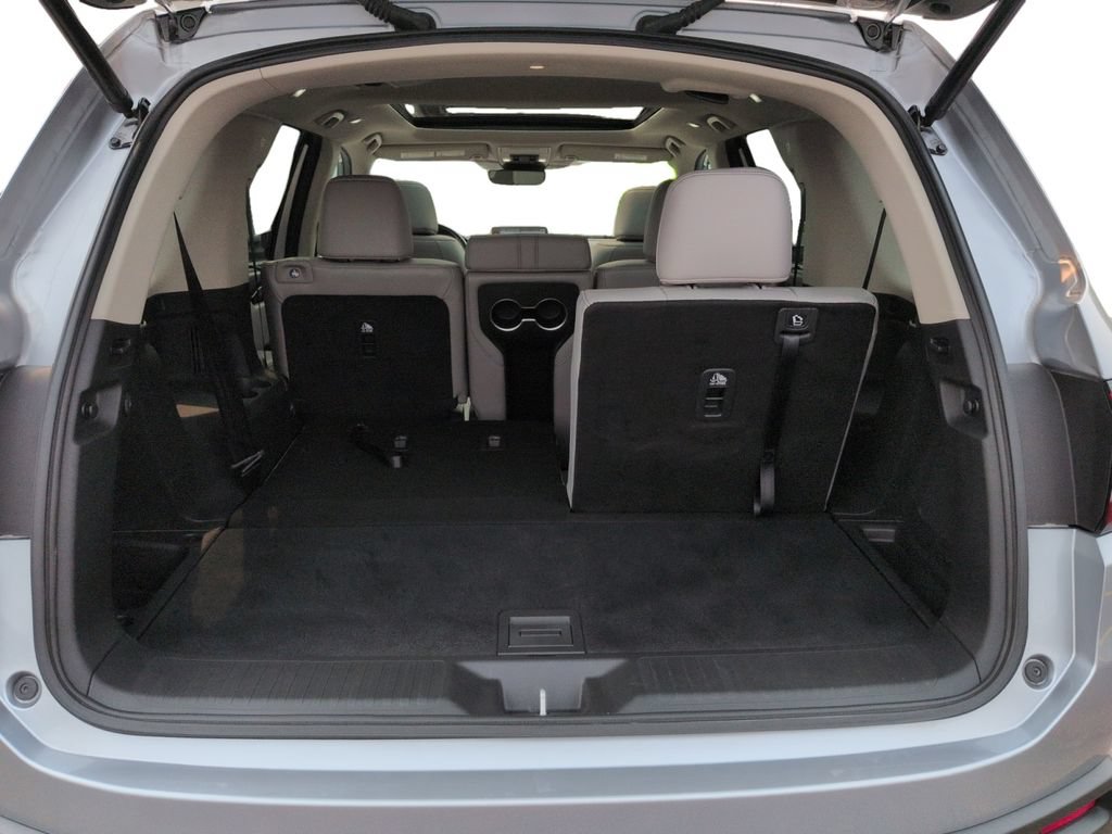 Used 2024 Honda Pilot Touring image 28