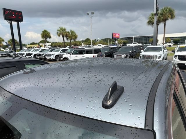 Used 2019 GMC Sierra 1500 SLE w/ SLE Value Package AWD/4WD image 12