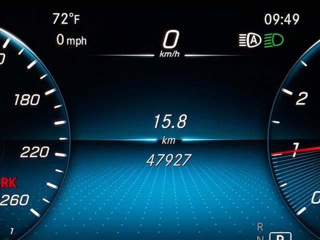 Used 2022 Mercedes-Benz GLC 300 4MATIC w/ Premium Package Lite image 11