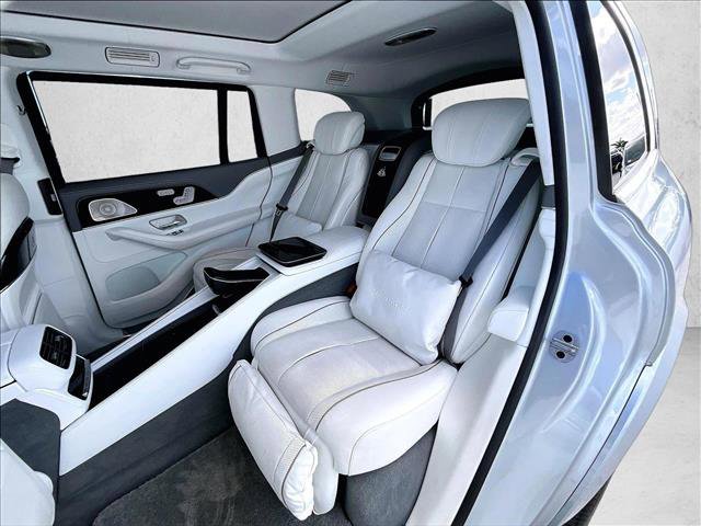 Used 2023 Mercedes-Benz Maybach GLS 600 4MATIC image 28