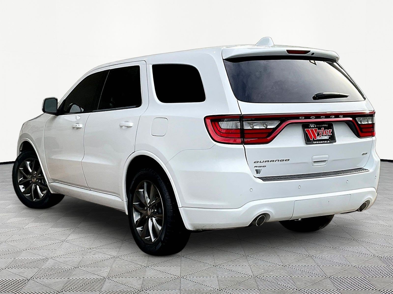 Used 2017 Dodge Durango GT w/ Nav & Power Liftgate Group AWD/4WD image 4