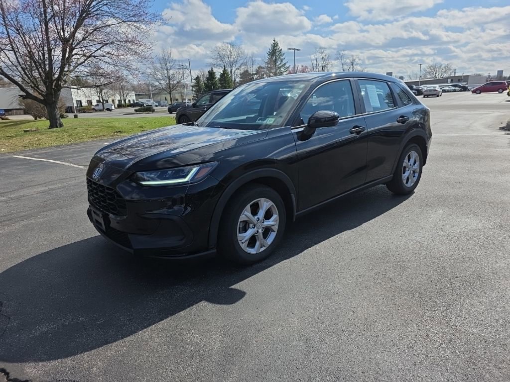 Used 2024 Honda HR-V LX image 3
