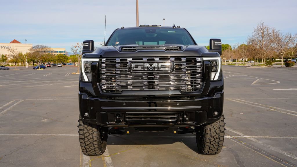 New 2026 GMC Sierra 3500 Denali Ultimate image 4