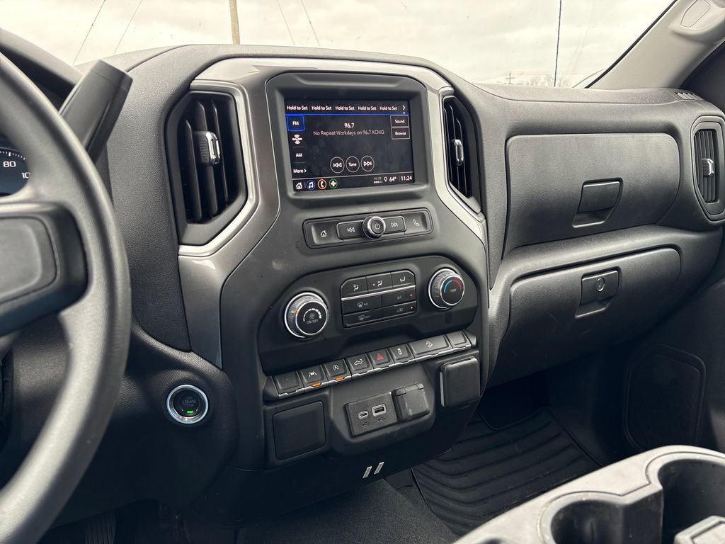 Used 2024 Chevrolet Silverado 1500 Custom Trail Boss w/ Turbomax Blackout Package AWD/4WD image 22