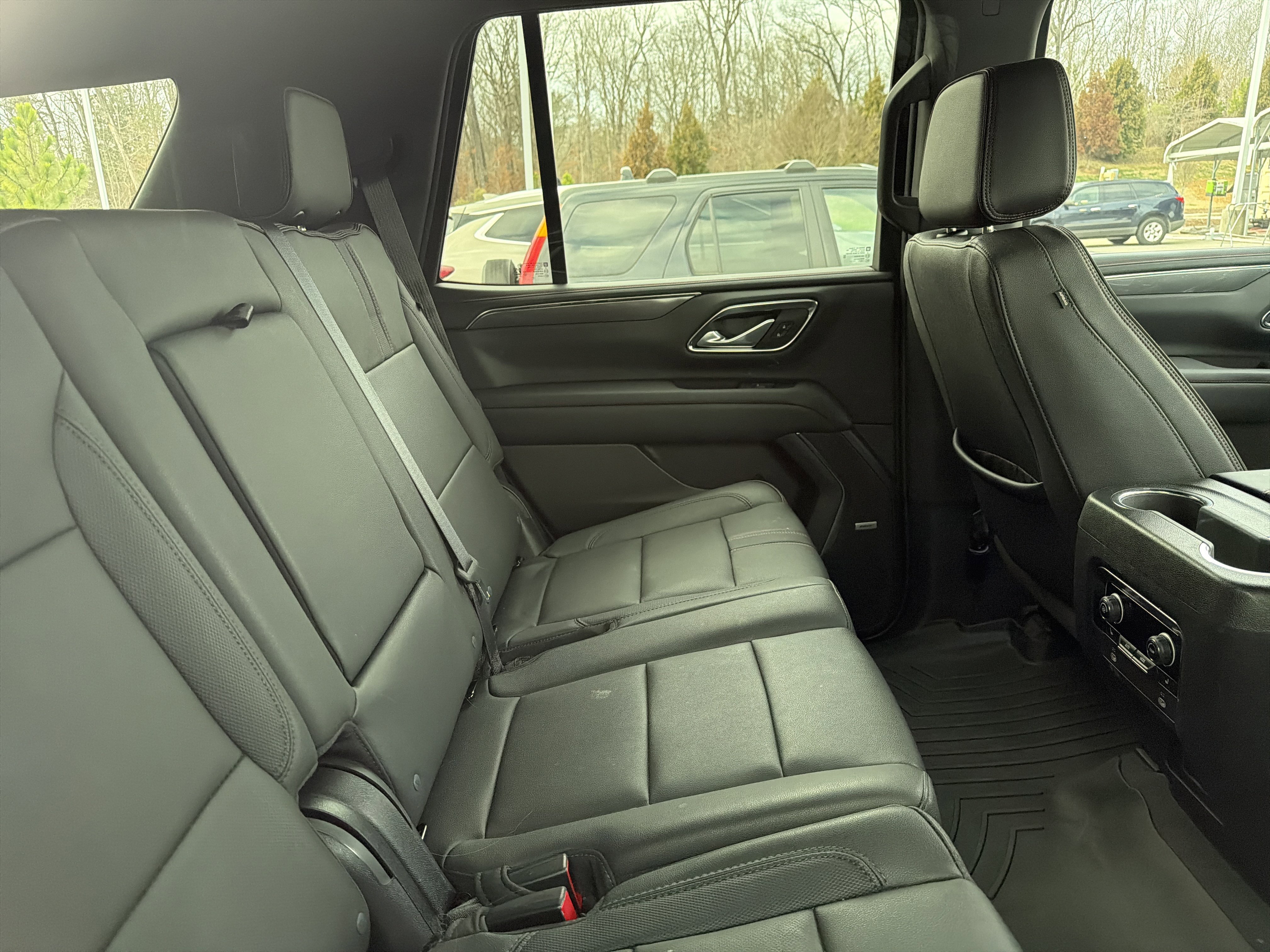 Used 2023 Chevrolet Tahoe RST w/ Luxury Package image 15