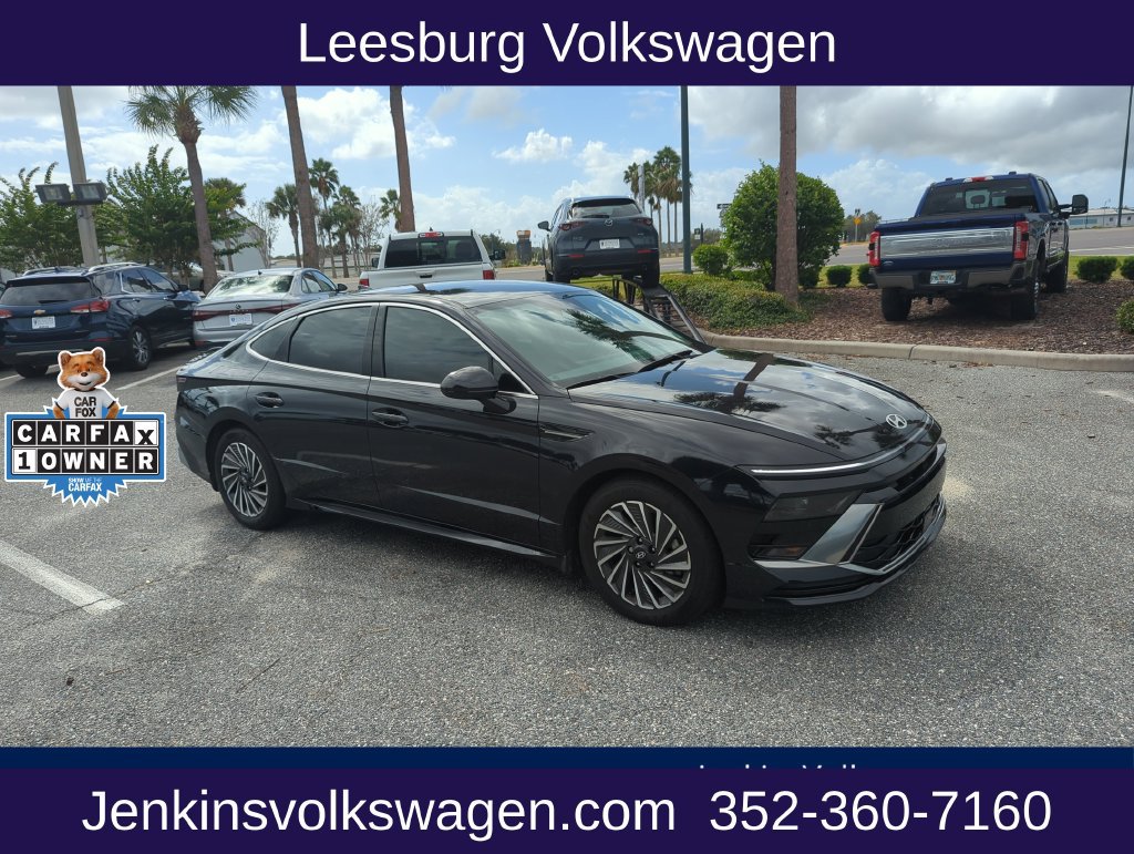 Used 2025 Hyundai Sonata SEL FWD image 1