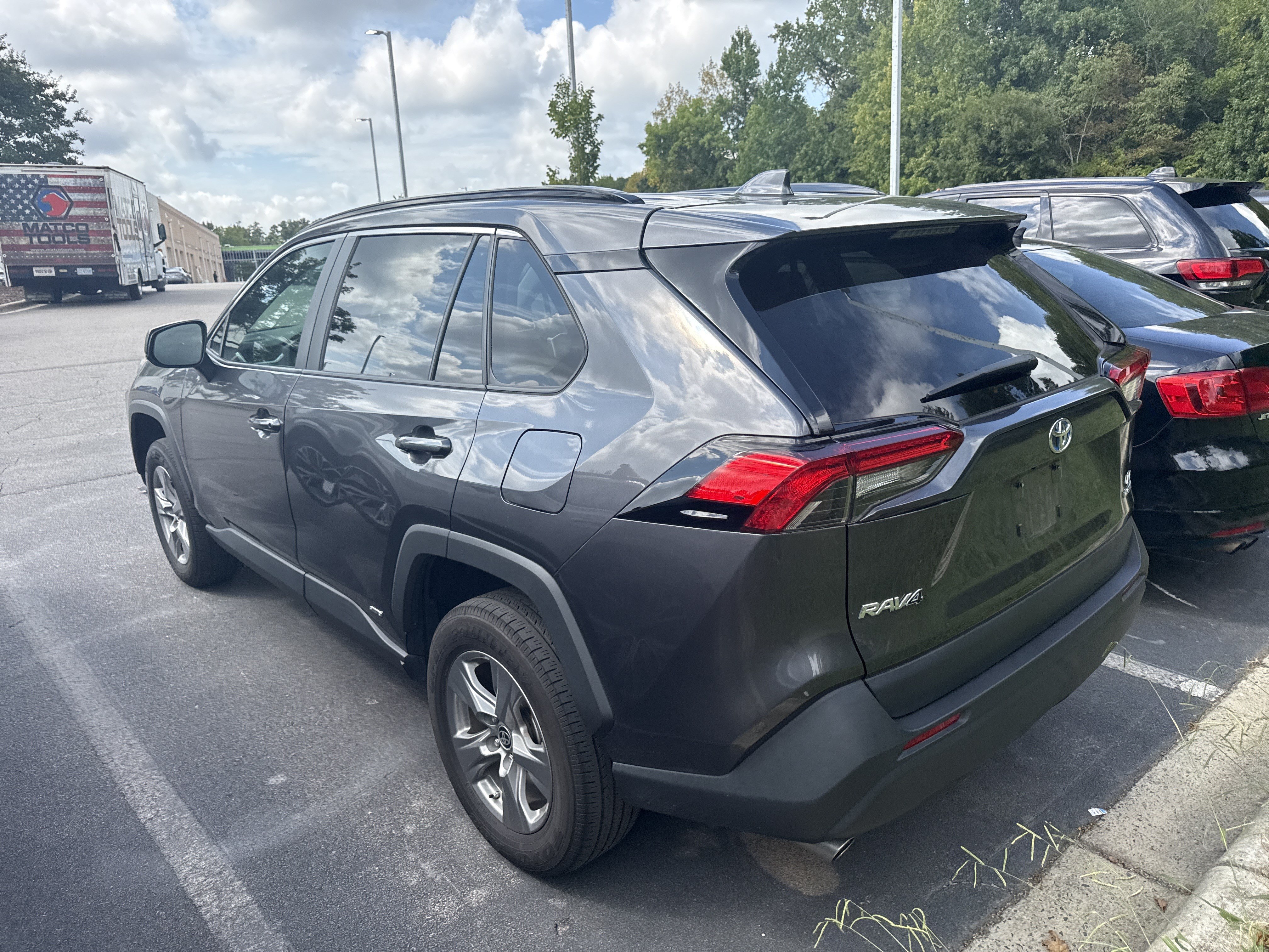 Used 2024 Toyota RAV4 LE AWD/4WD image 44