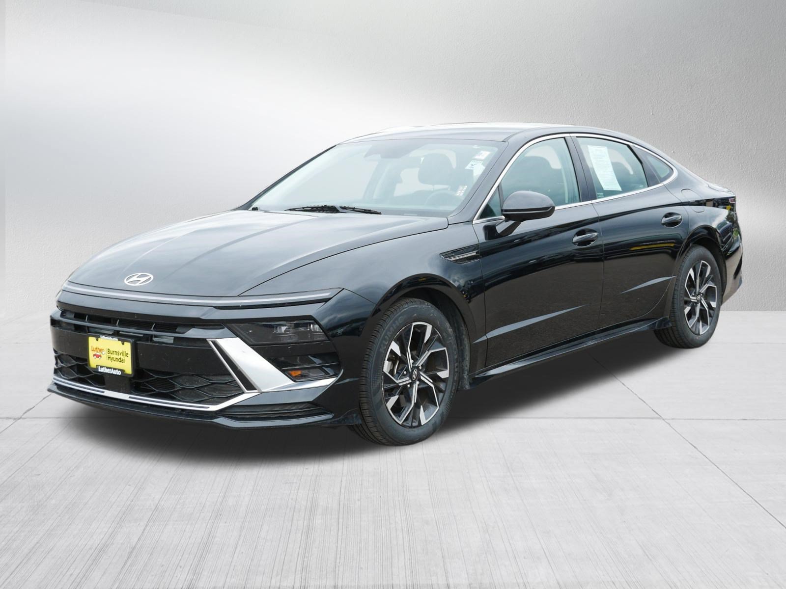Certified 2025 Hyundai Sonata SEL FWD image 3