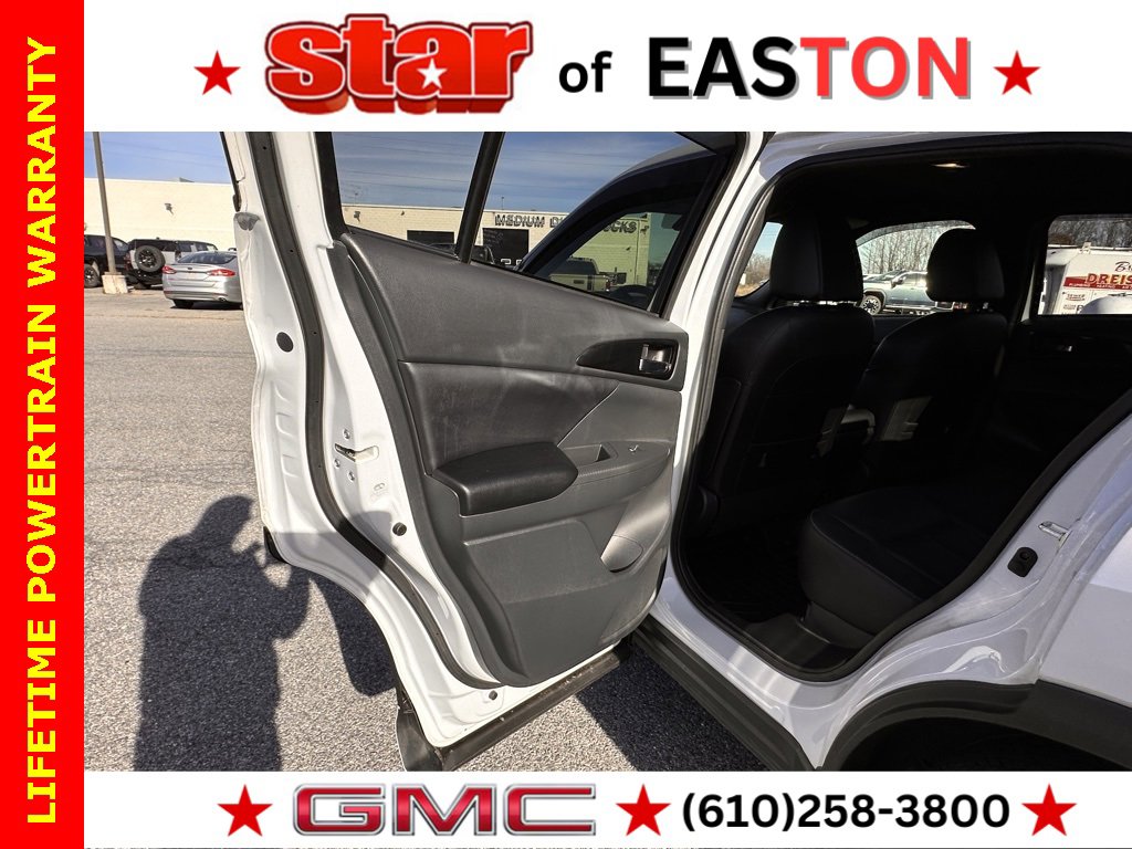 Used 2023 Mitsubishi Eclipse Cross SEL image 18